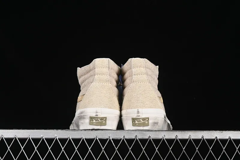 All categories Vans Vans series Vans Hi Vans high-top Notre x Vans Premium Sk8-Hi 38 Vans high-top casual sneakers VN000CR0BWQ